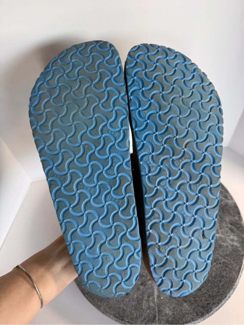 Birkenstocks Gizeh Dark Brown Leather Sandals Blue Soles 45